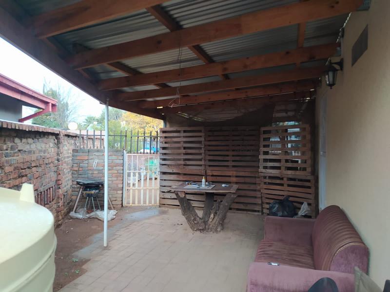 4 Bedroom Property for Sale in Kuruman Northern Cape